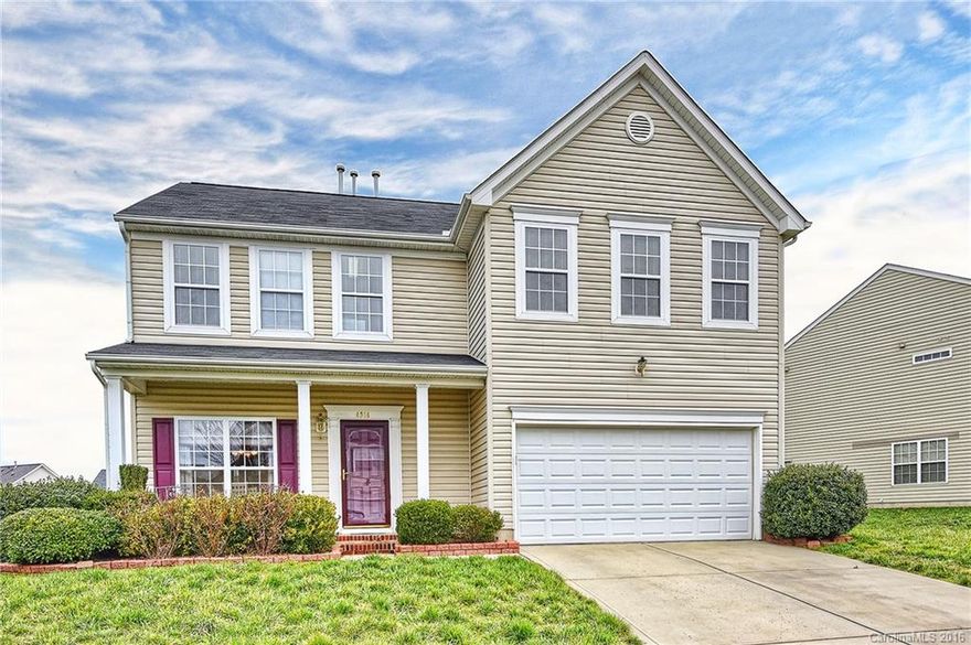 Beautiful 3 bed/2.5 bath 2-story home in Planters Walk! Home features an open floorplan, open kitchen w/island & breakfast nook, formal dining room and large sunroom. Second floor has spacious master suite w/double vanity, separate shower, large tub & WIC. Loft area great for office, playroom, family room, or just about anything. Secondary bedrooms have private and shared bathroom. Super convenient laundry on 2nd flr! Low HOA's!