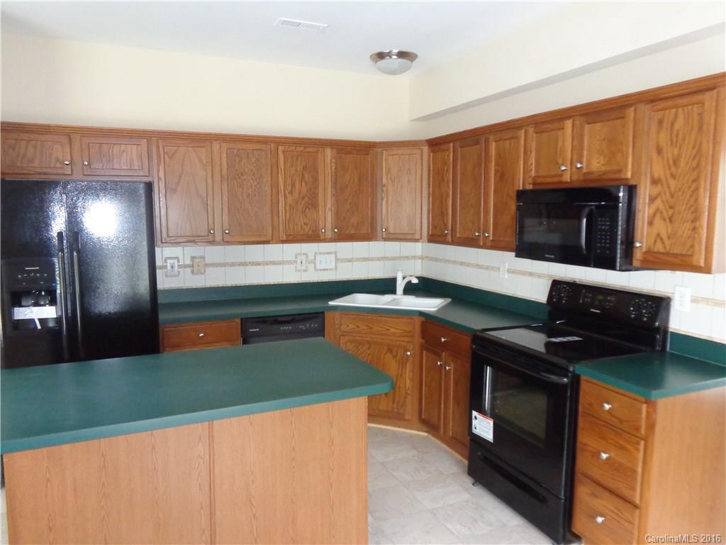 Wyndham Place - Residential Lease