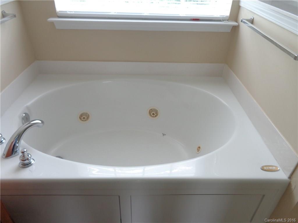 Wyndham Place - Residential Lease