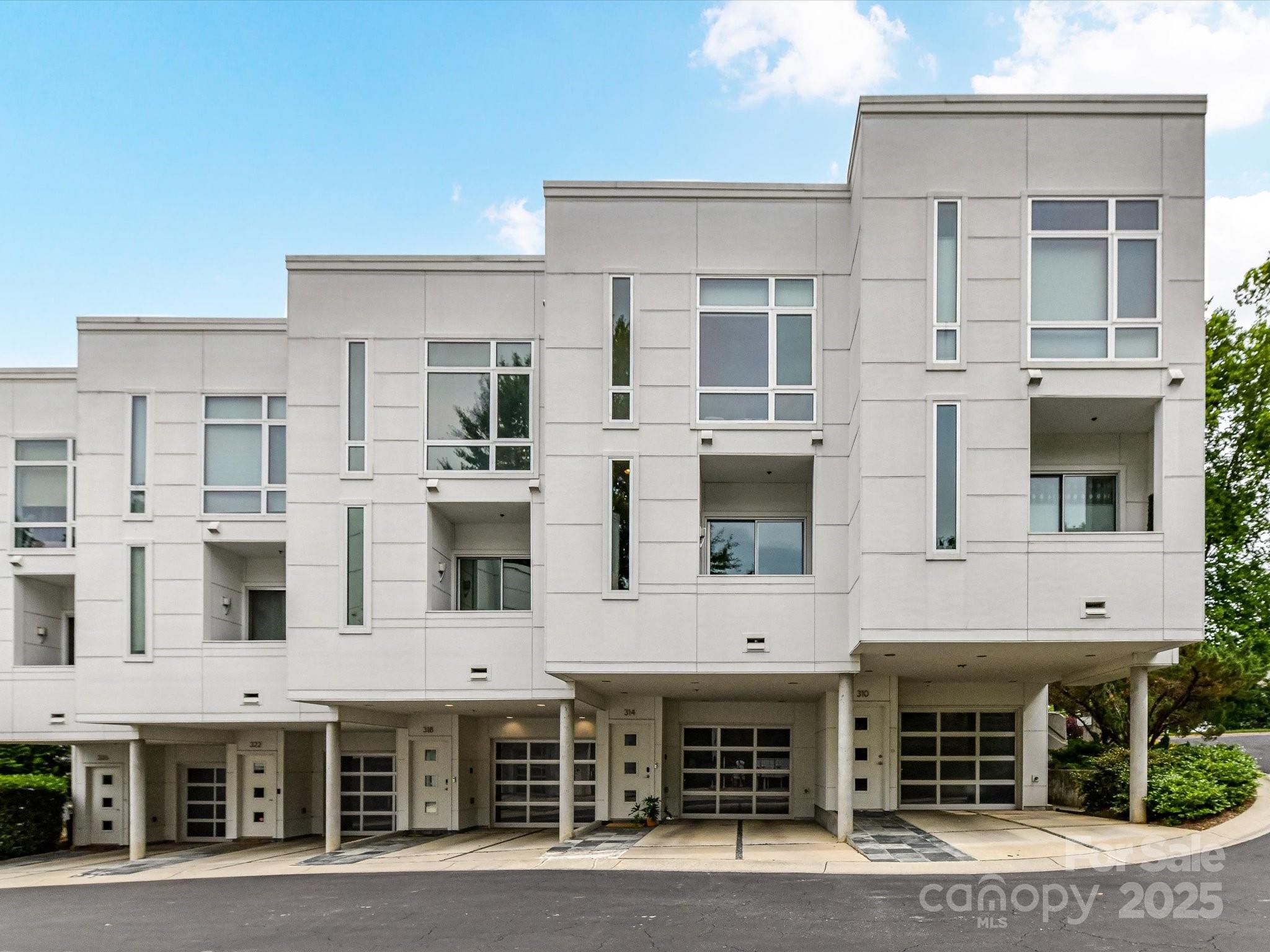 314 Viburnum Way Court