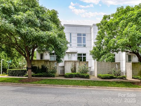 314 Viburnum Way Court Charlotte NC 28208