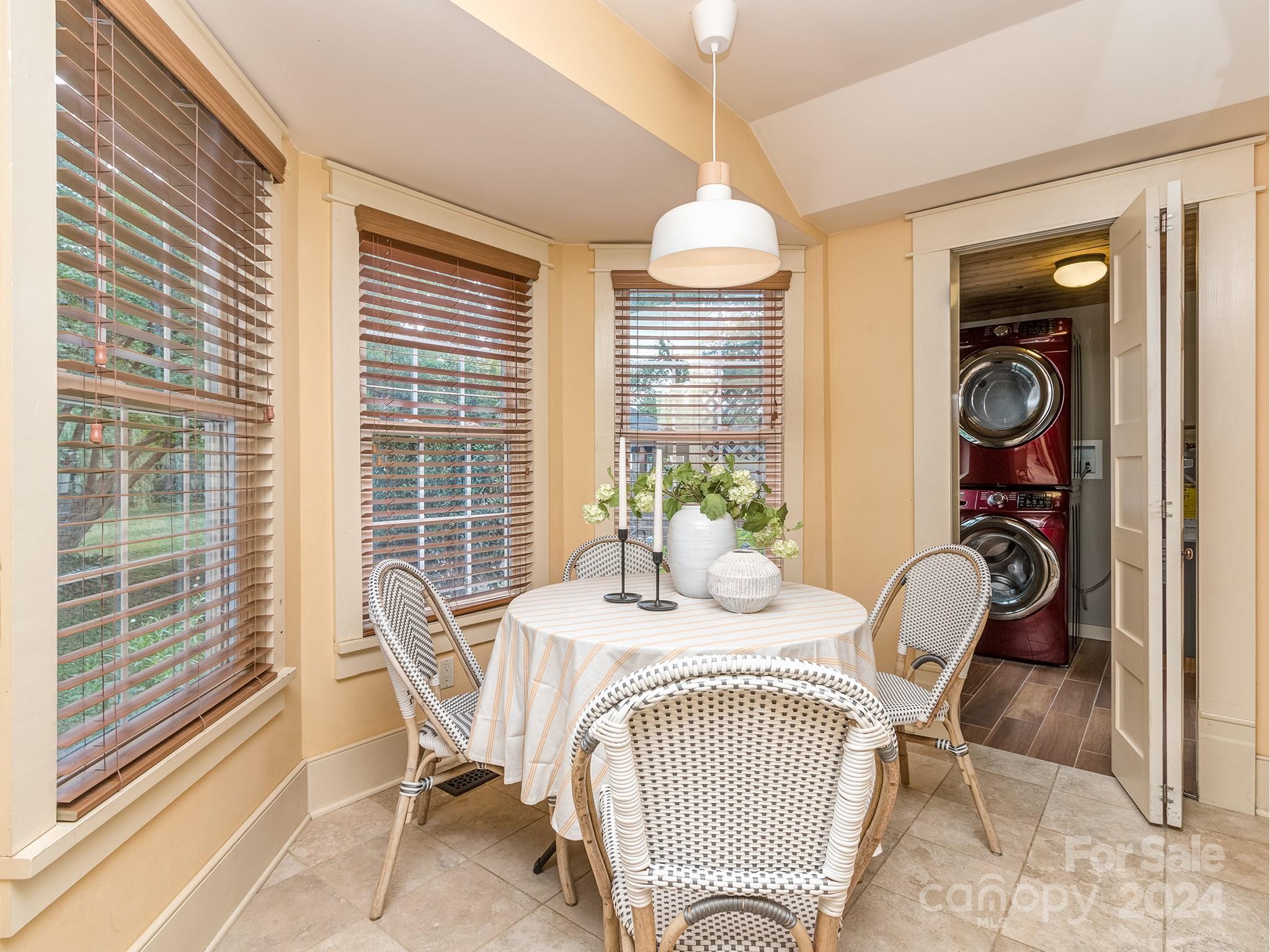 Villa Heights - Residential