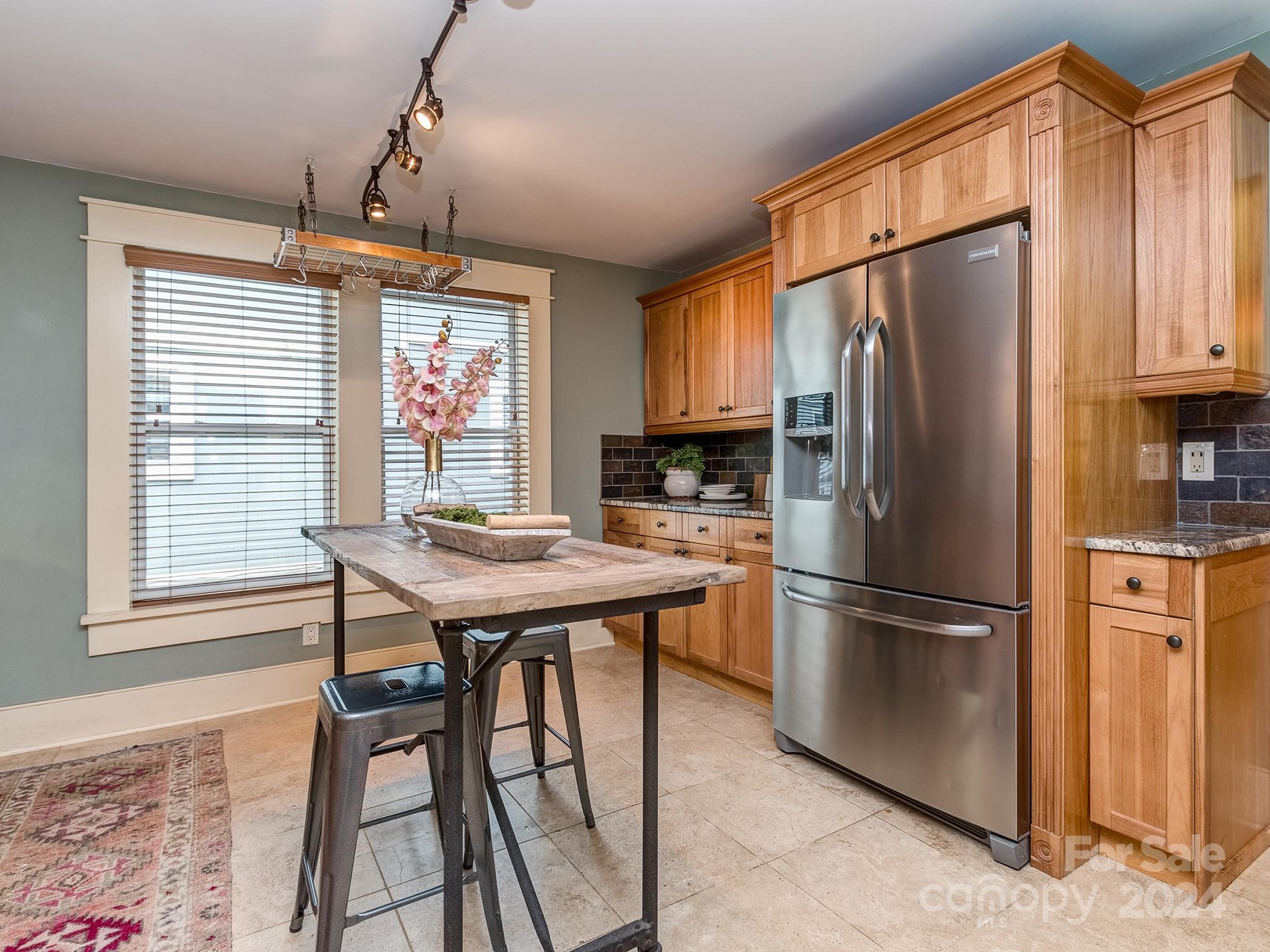 Villa Heights - Residential