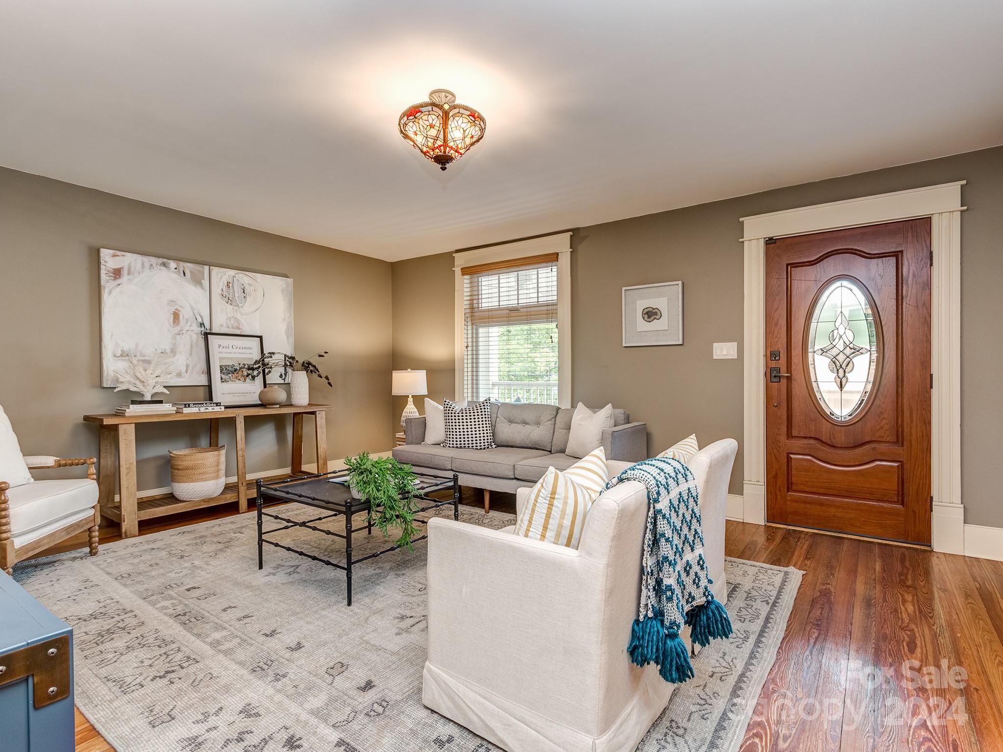 Villa Heights - Residential