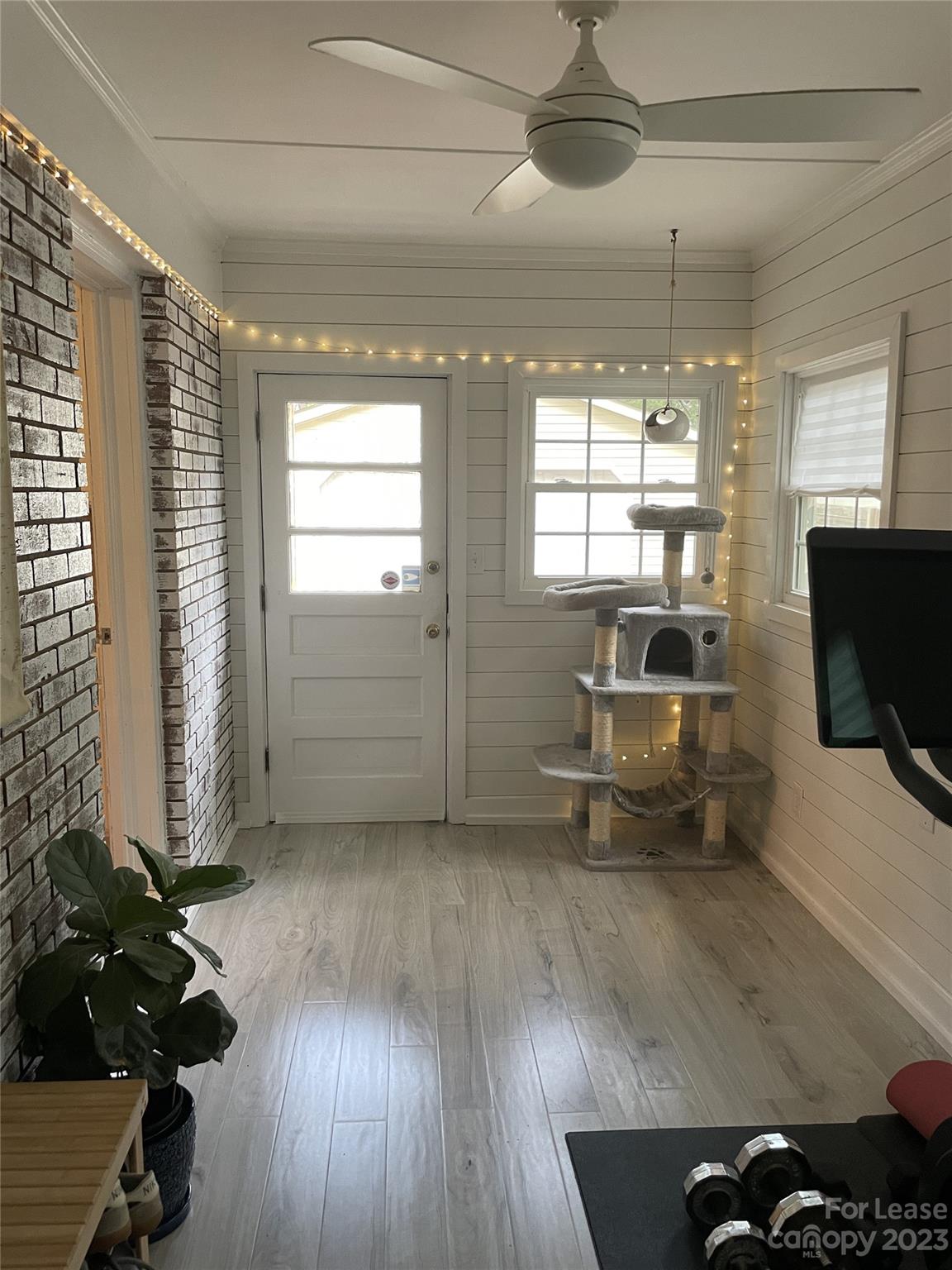 Montclaire - Residential Lease