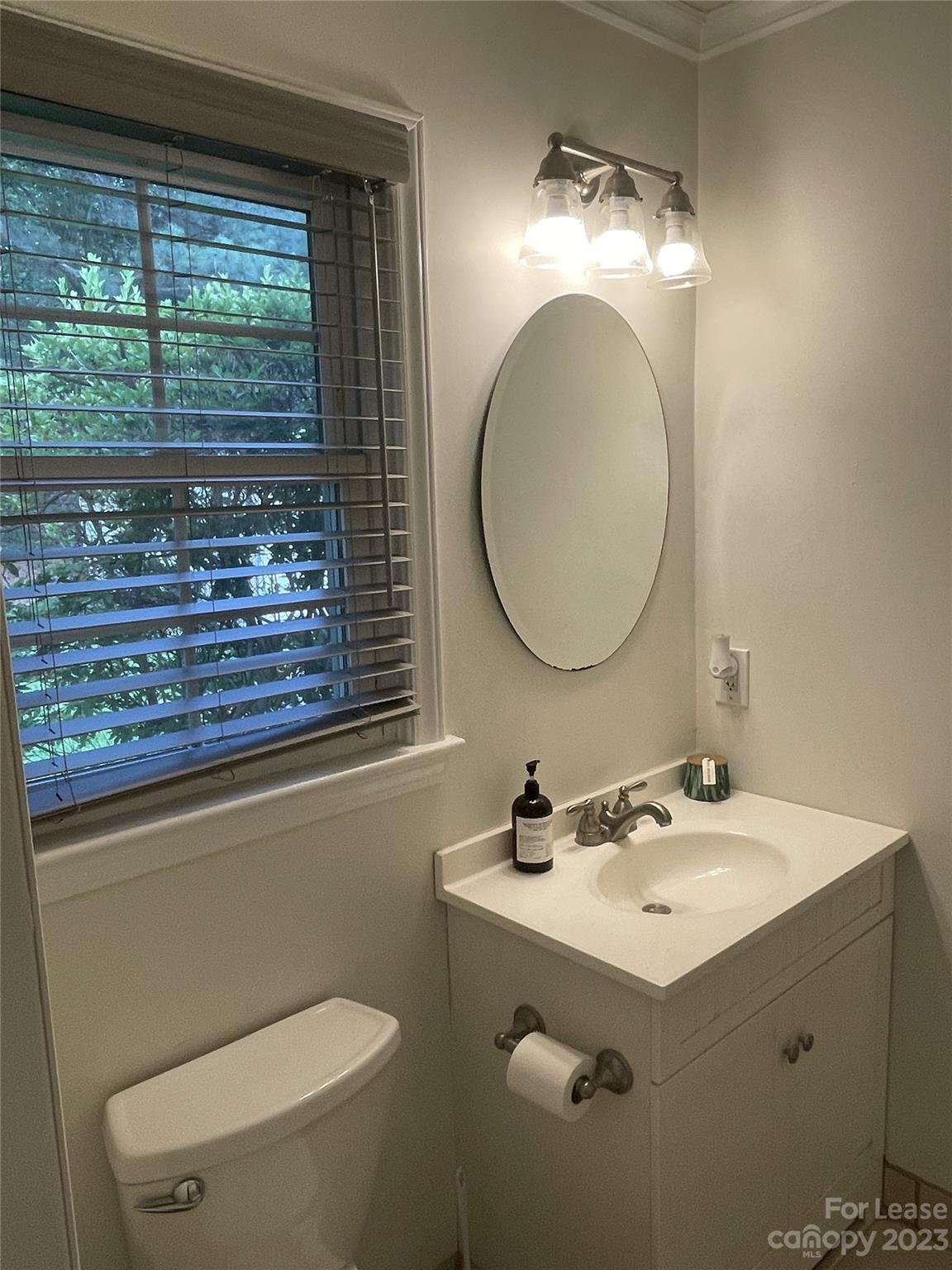 Montclaire - Residential Lease