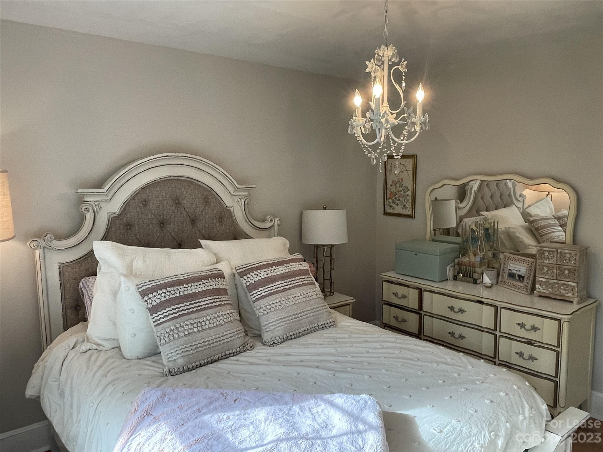 Montclaire - Residential Lease