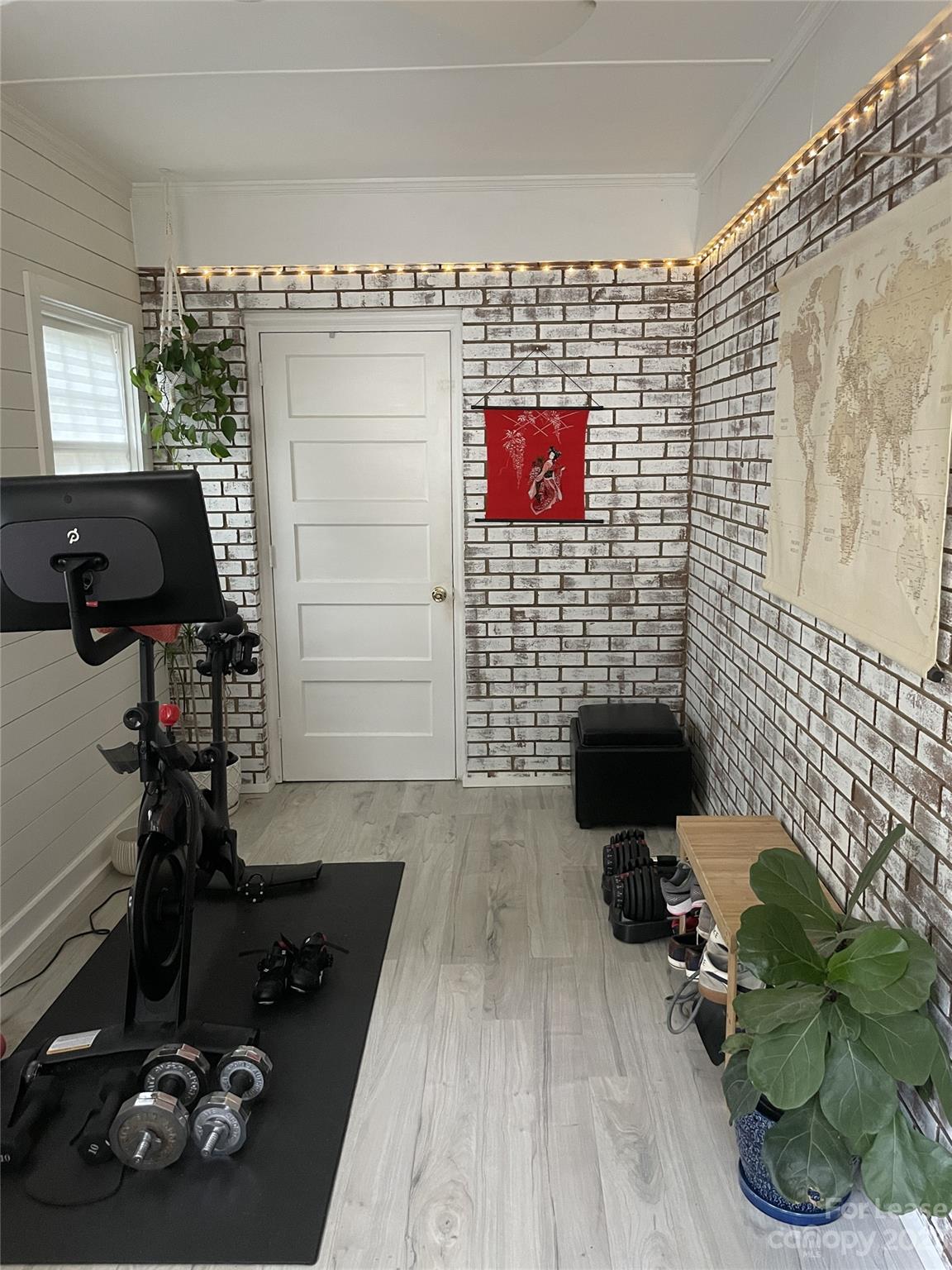 Montclaire - Residential Lease