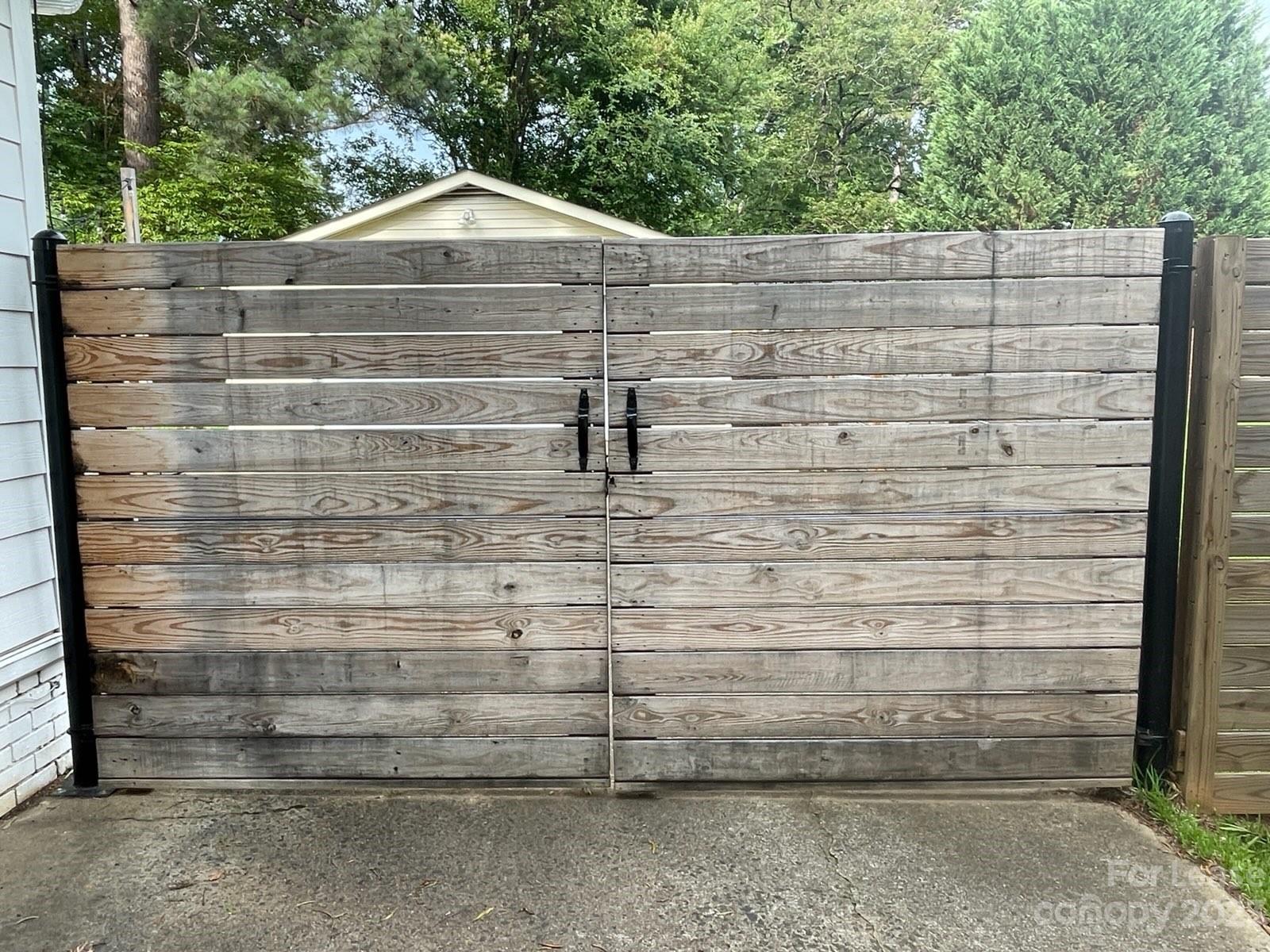 Montclaire - Residential Lease