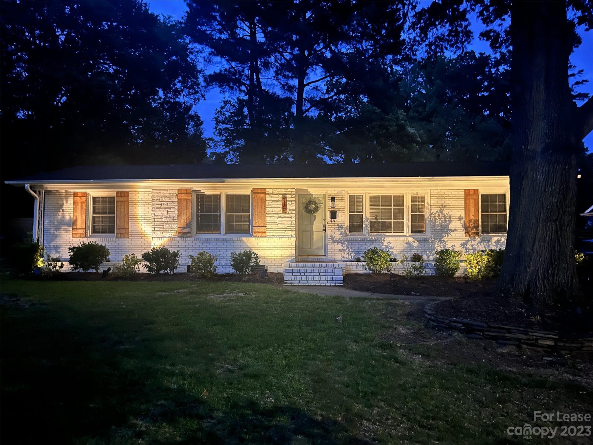 Montclaire - Residential Lease