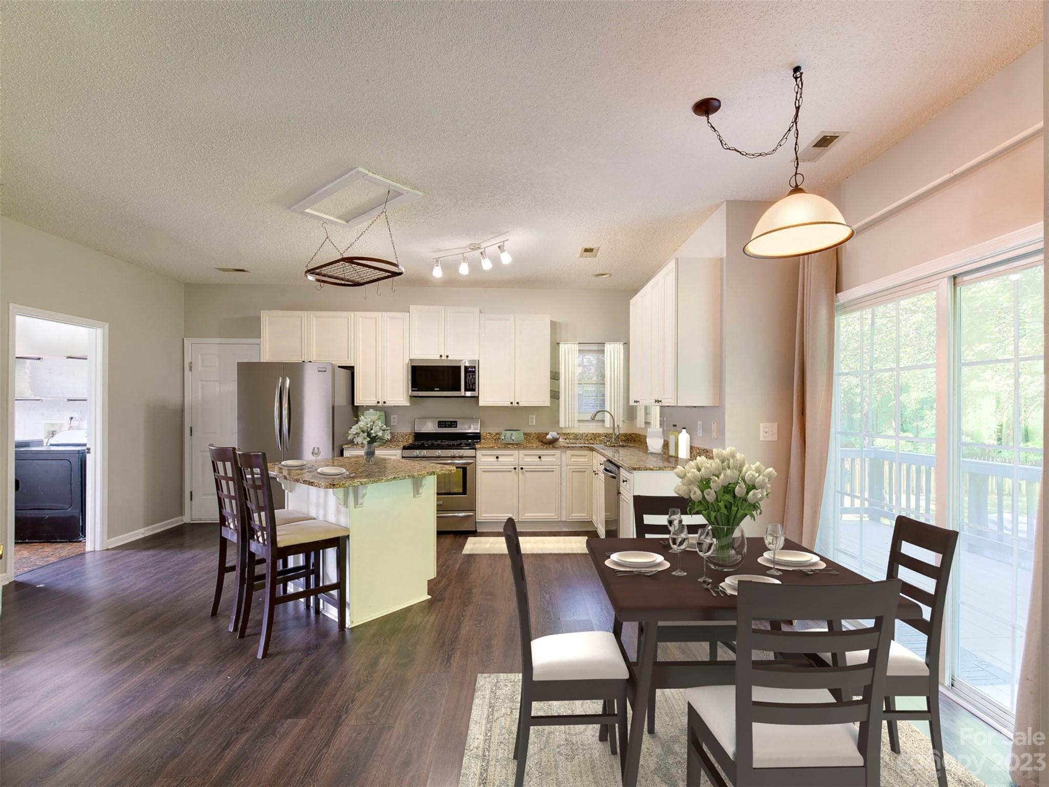 Brandon Oaks - Residential