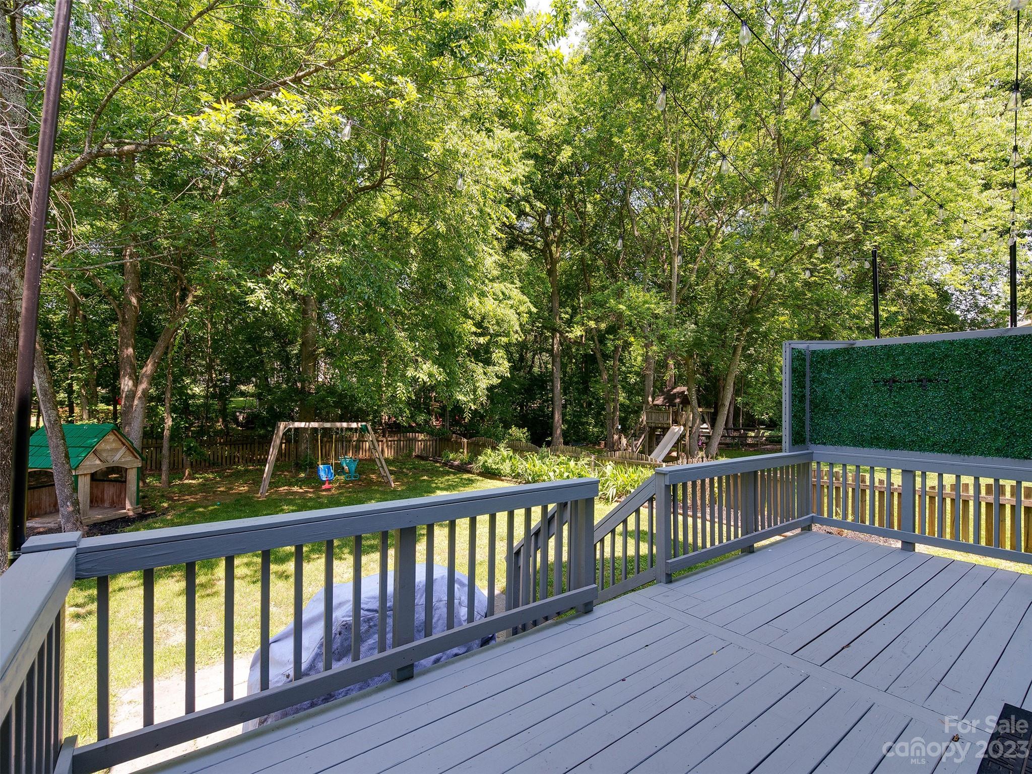 Brandon Oaks - Residential