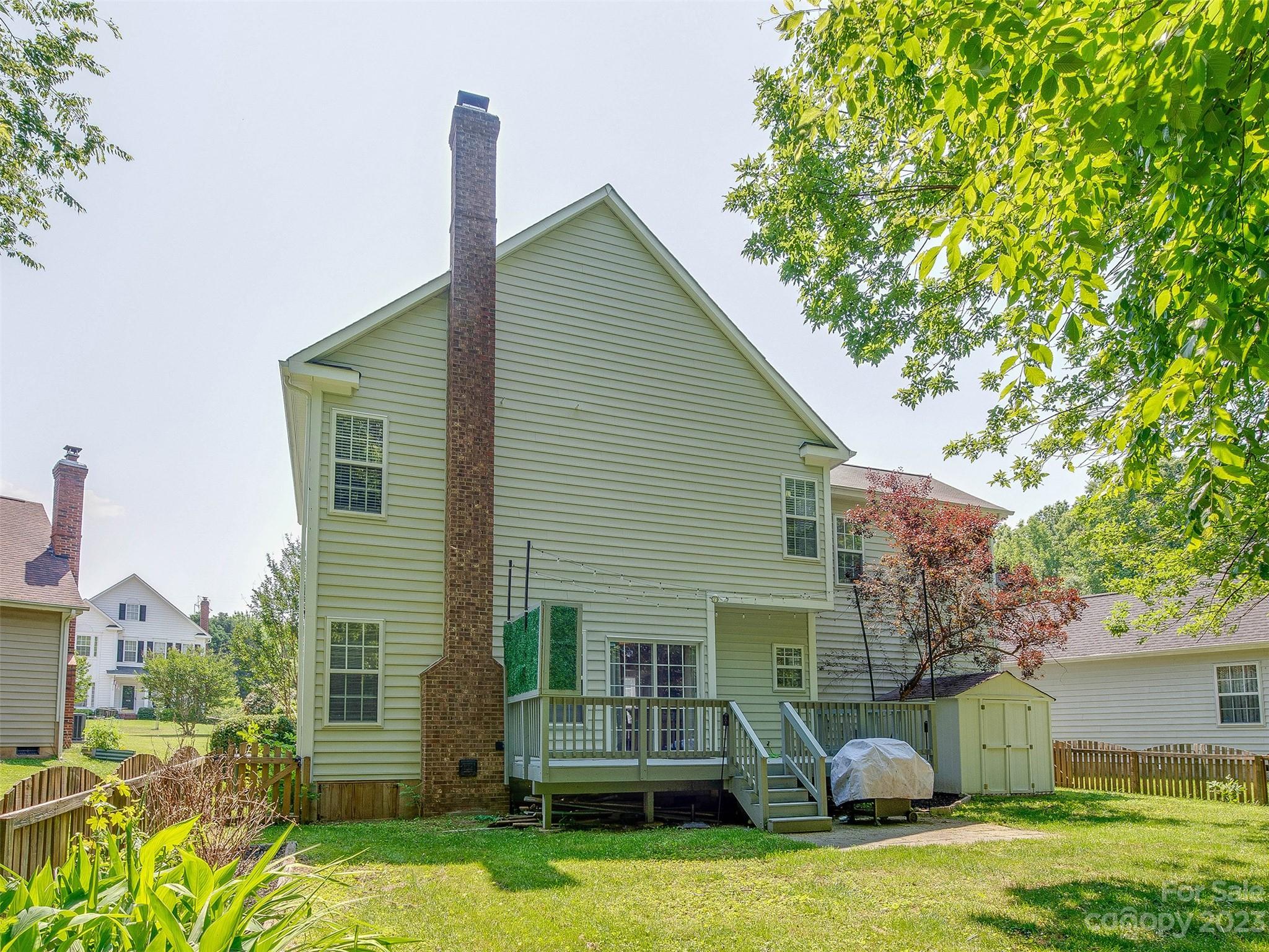 Brandon Oaks - Residential