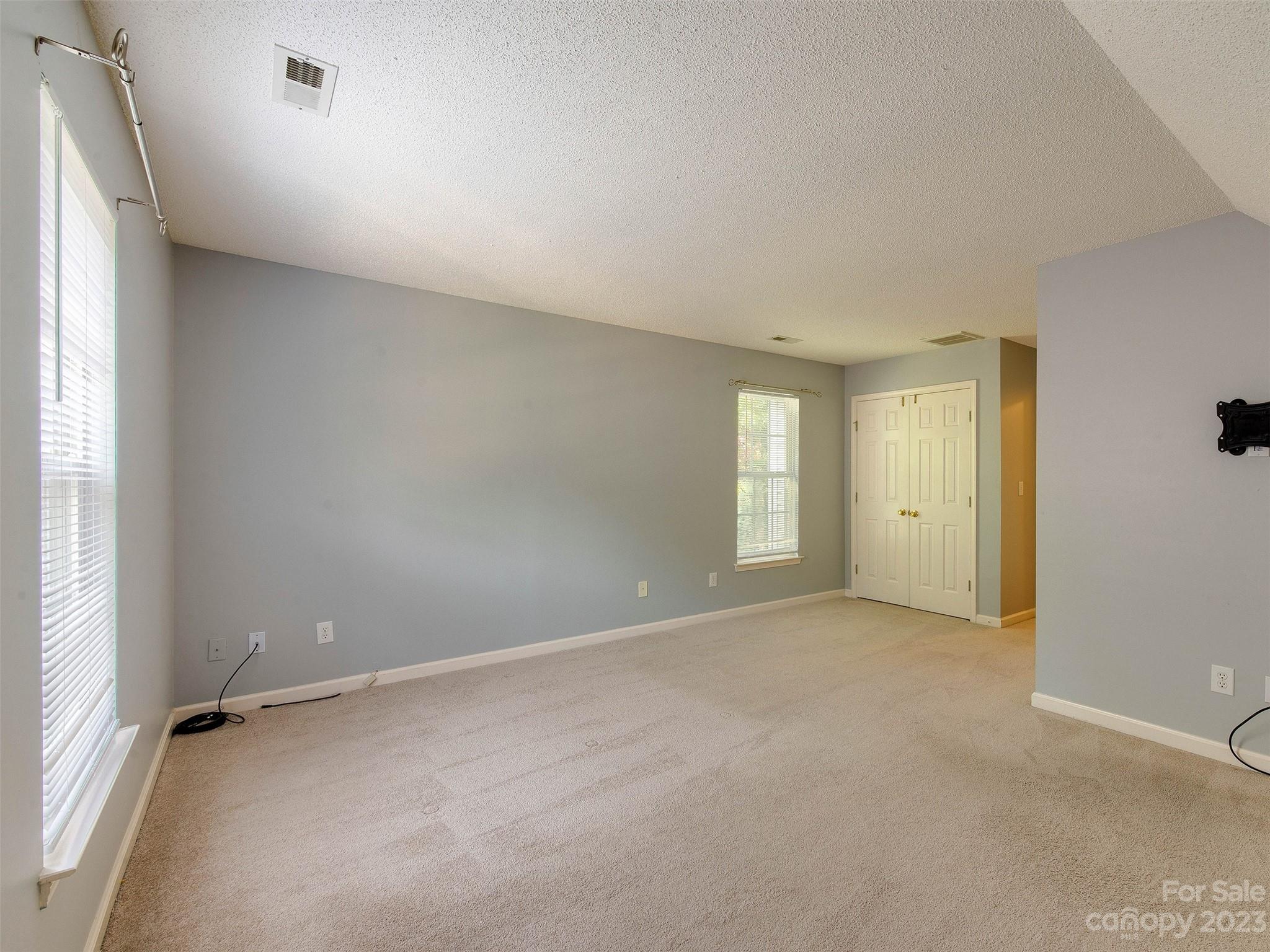 Brandon Oaks - Residential