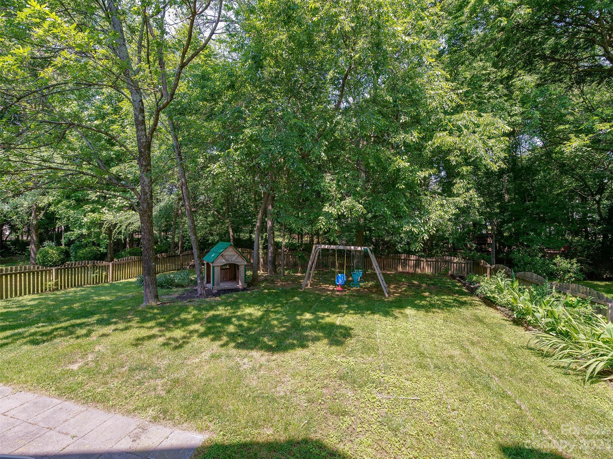 Brandon Oaks - Residential