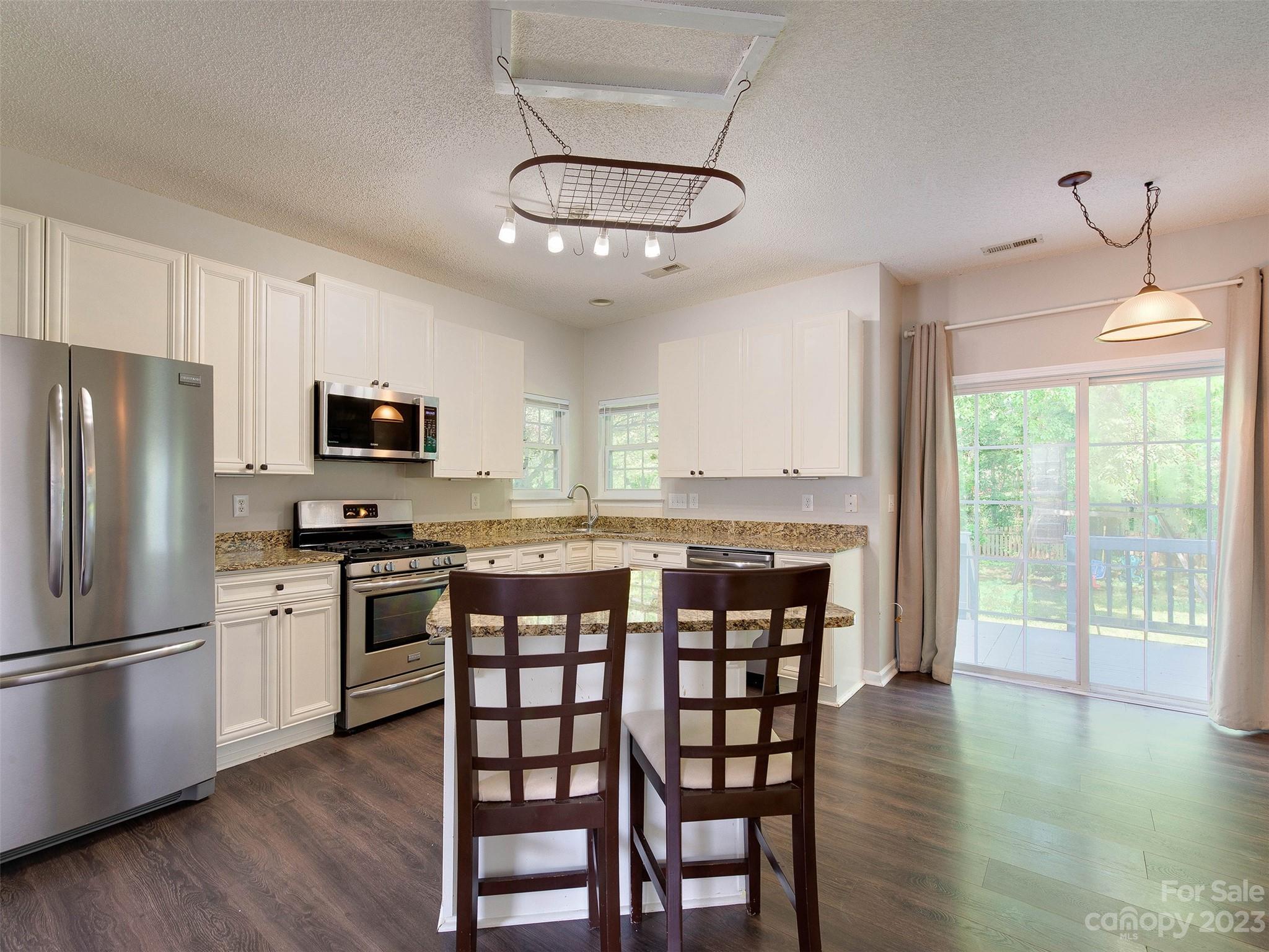 Brandon Oaks - Residential