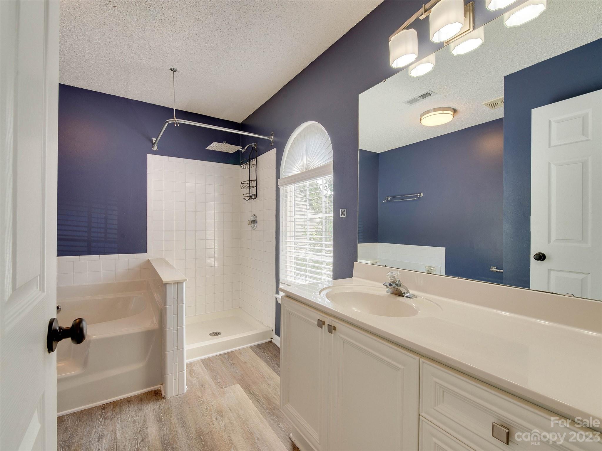 Brandon Oaks - Residential