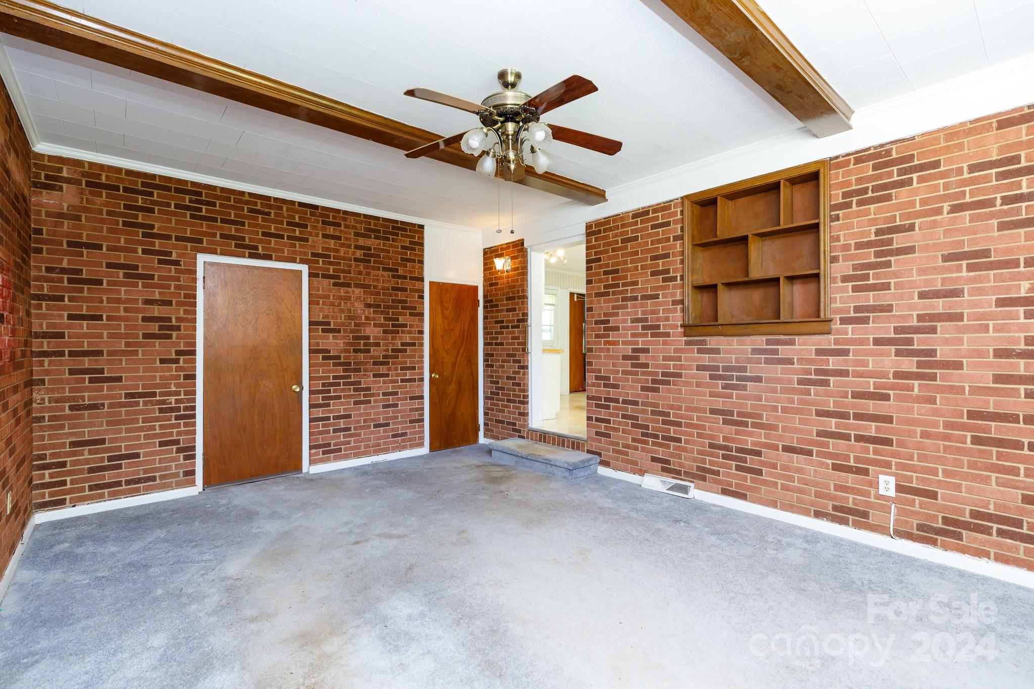 Oakwood Acres - Residential