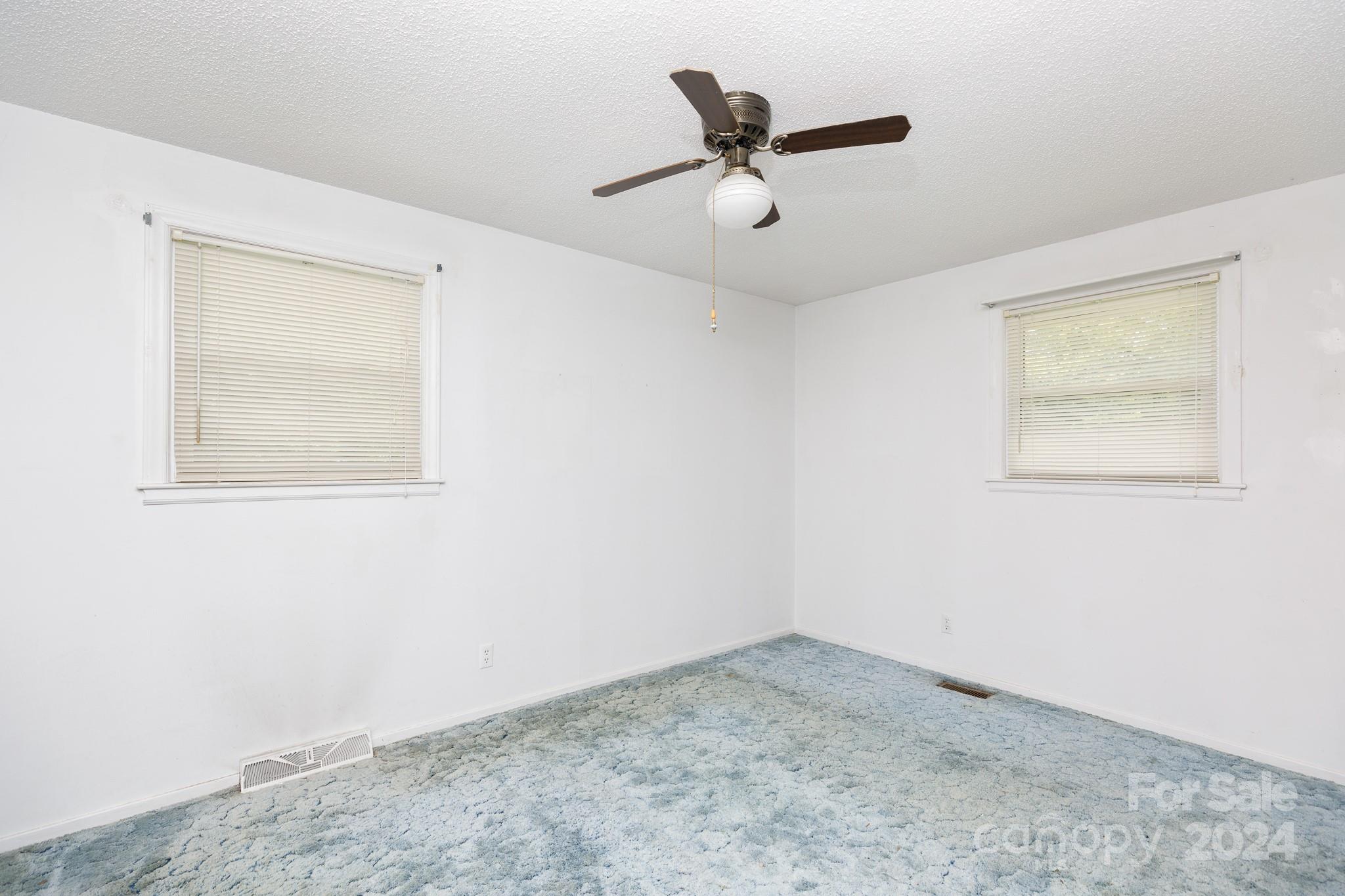 Oakwood Acres - Residential