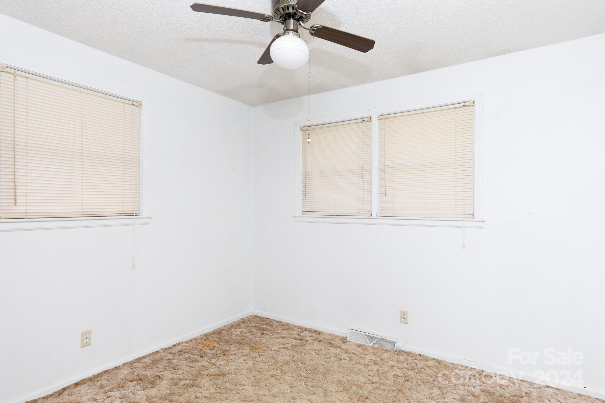 Oakwood Acres - Residential