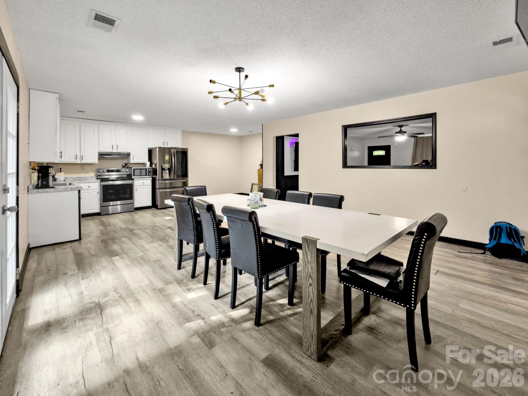 1636 Cedar Terrace Drive