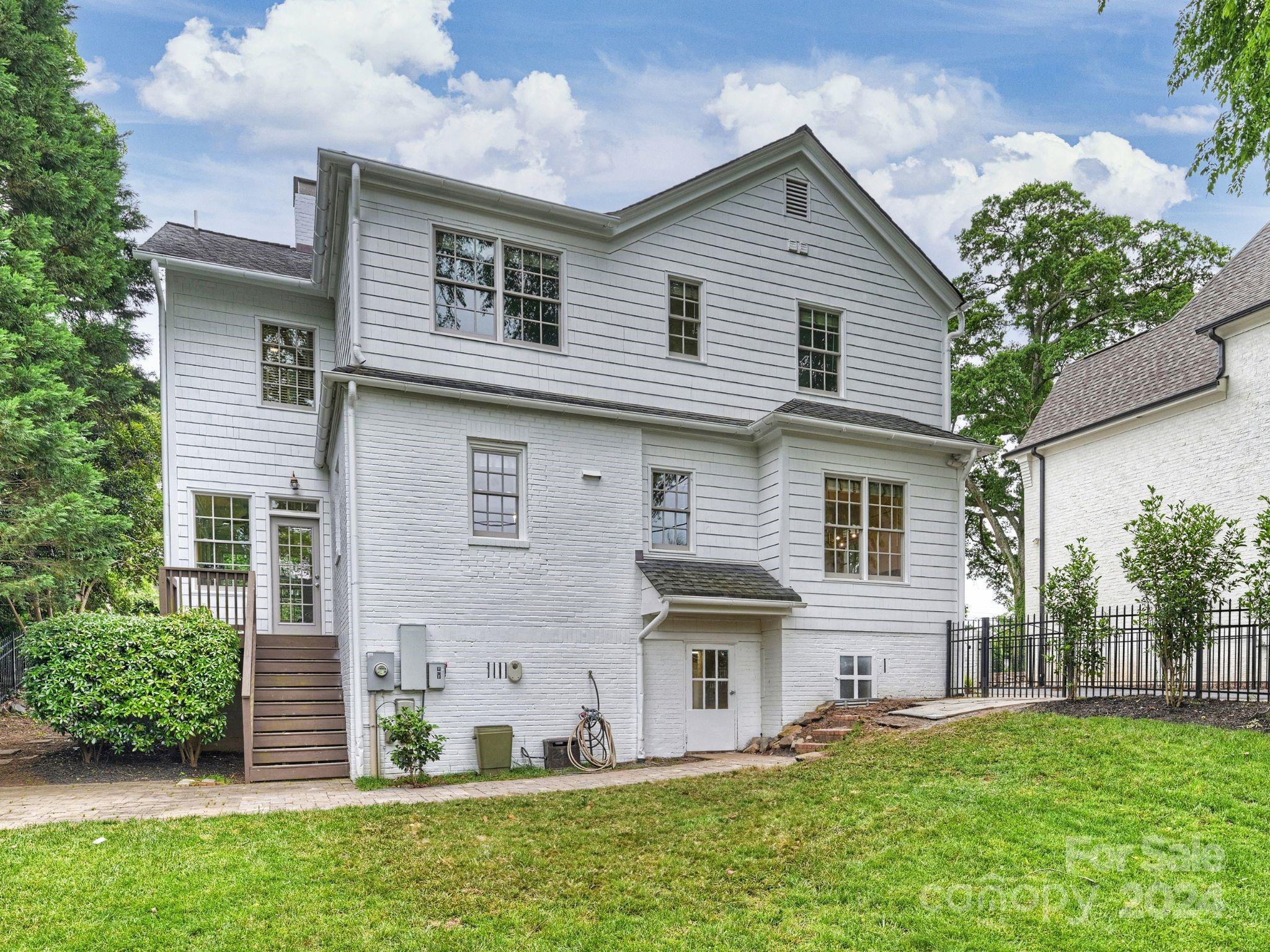 Myers Park - Residential