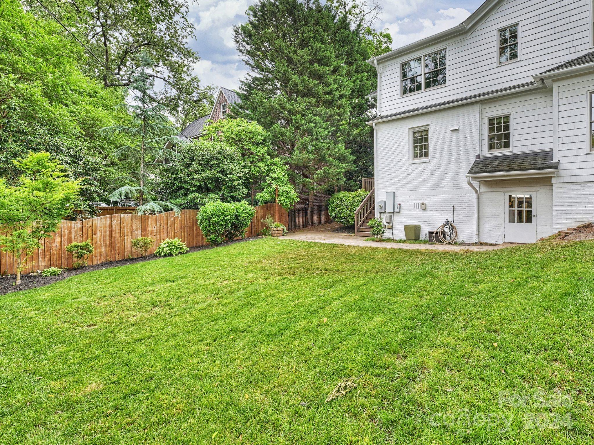 Myers Park - Residential