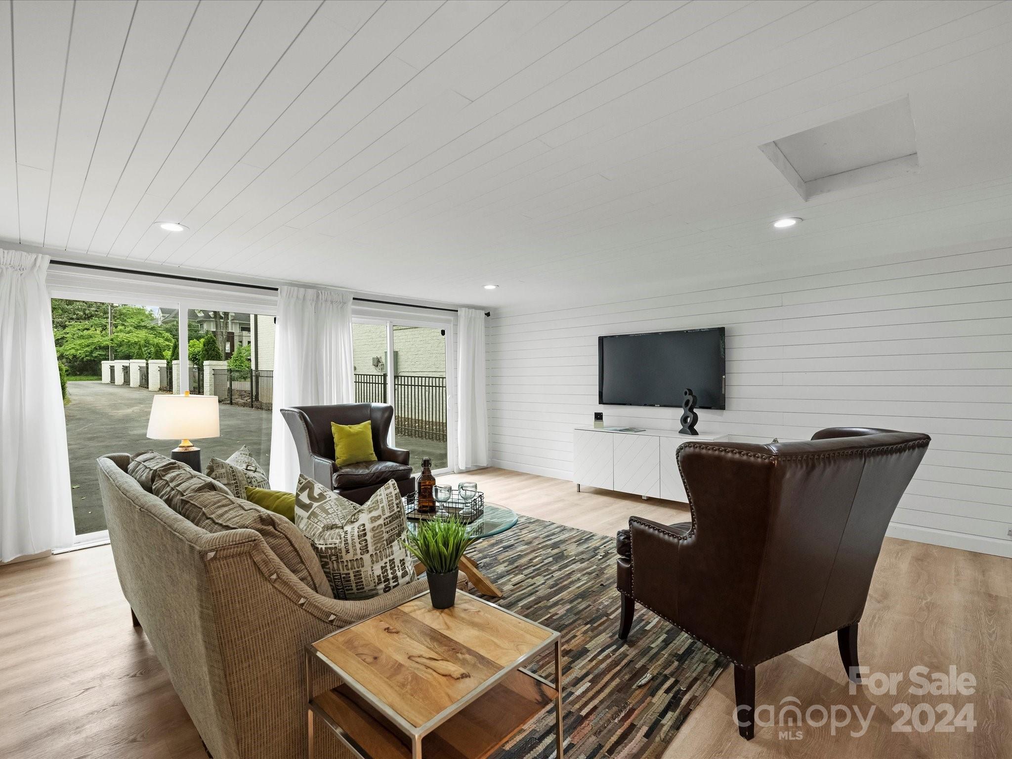 Myers Park - Residential