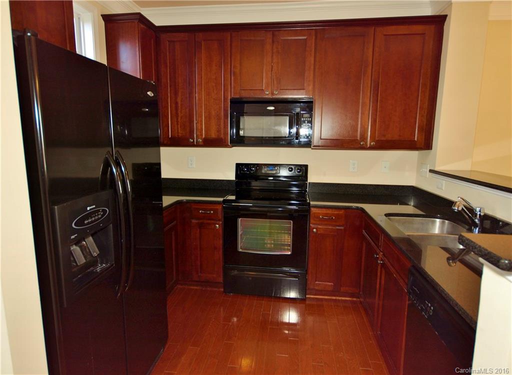 Antiquity - Residential Lease