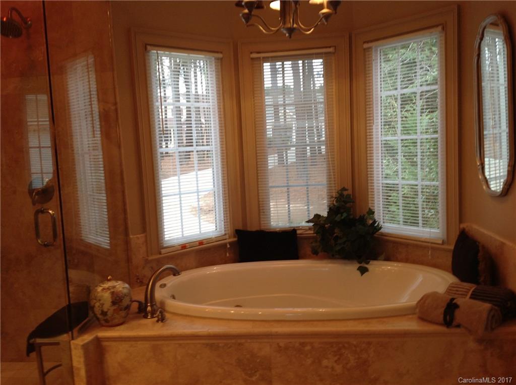 The Peninsula - Residential Lease