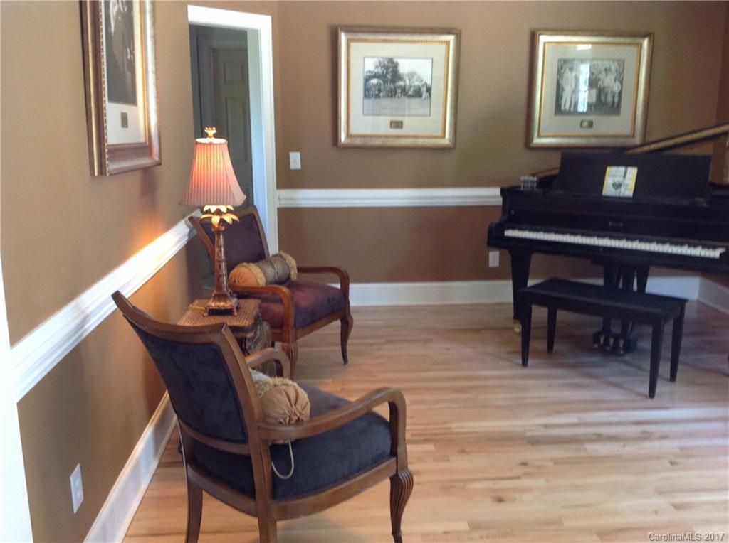 The Peninsula - Residential Lease