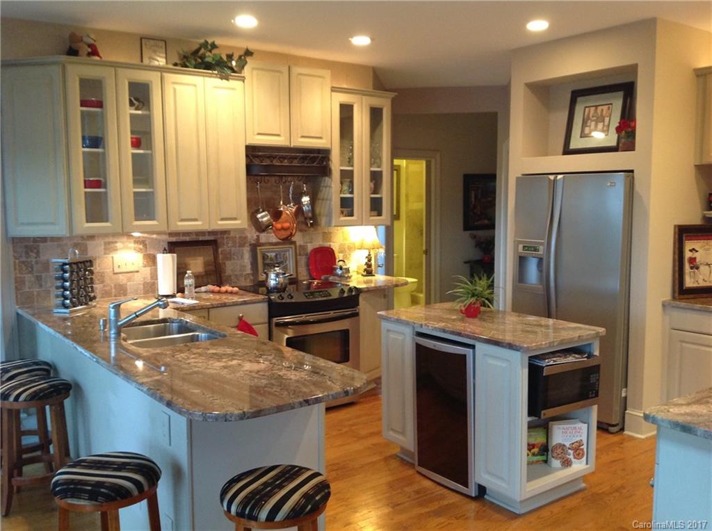 The Peninsula - Residential Lease