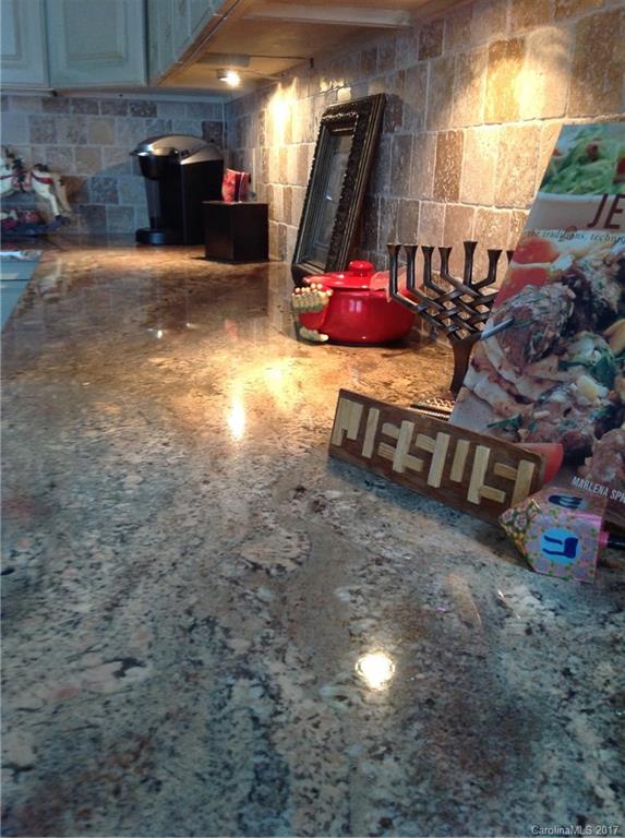 The Peninsula - Residential Lease