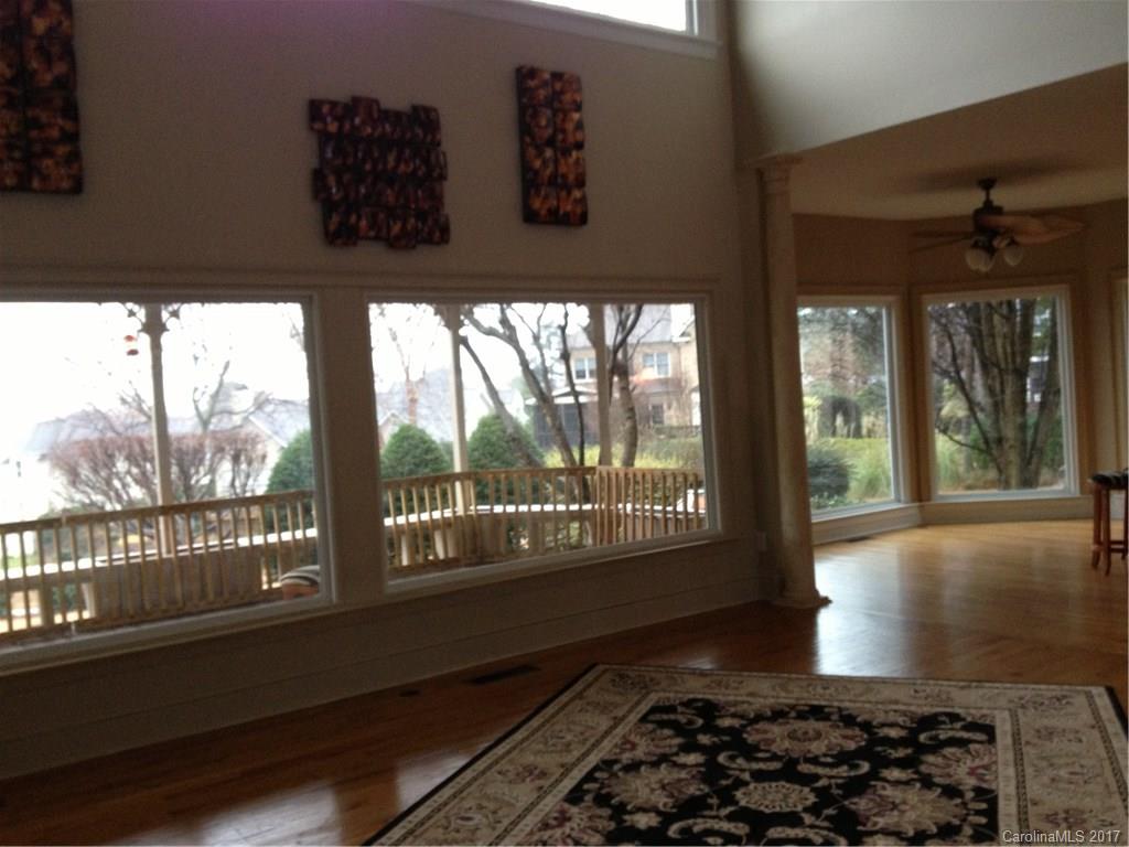 The Peninsula - Residential Lease