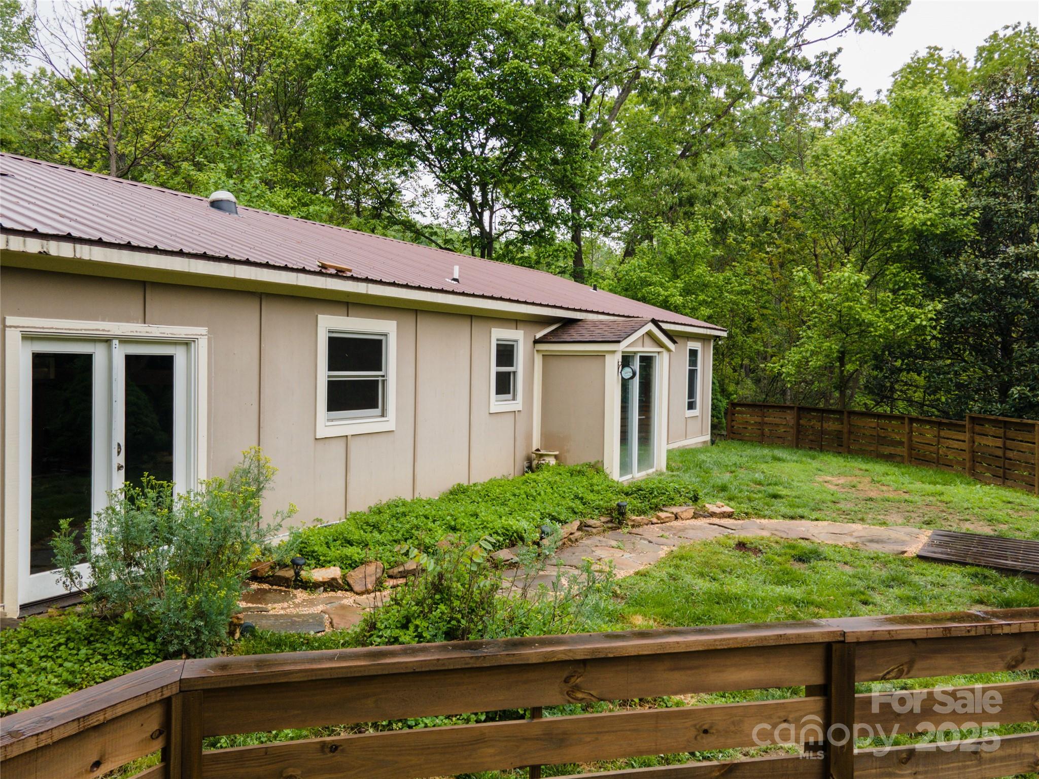 731 Old Fort Road