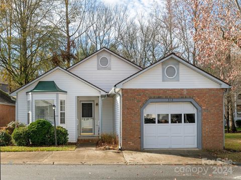 A home in Hendersonville