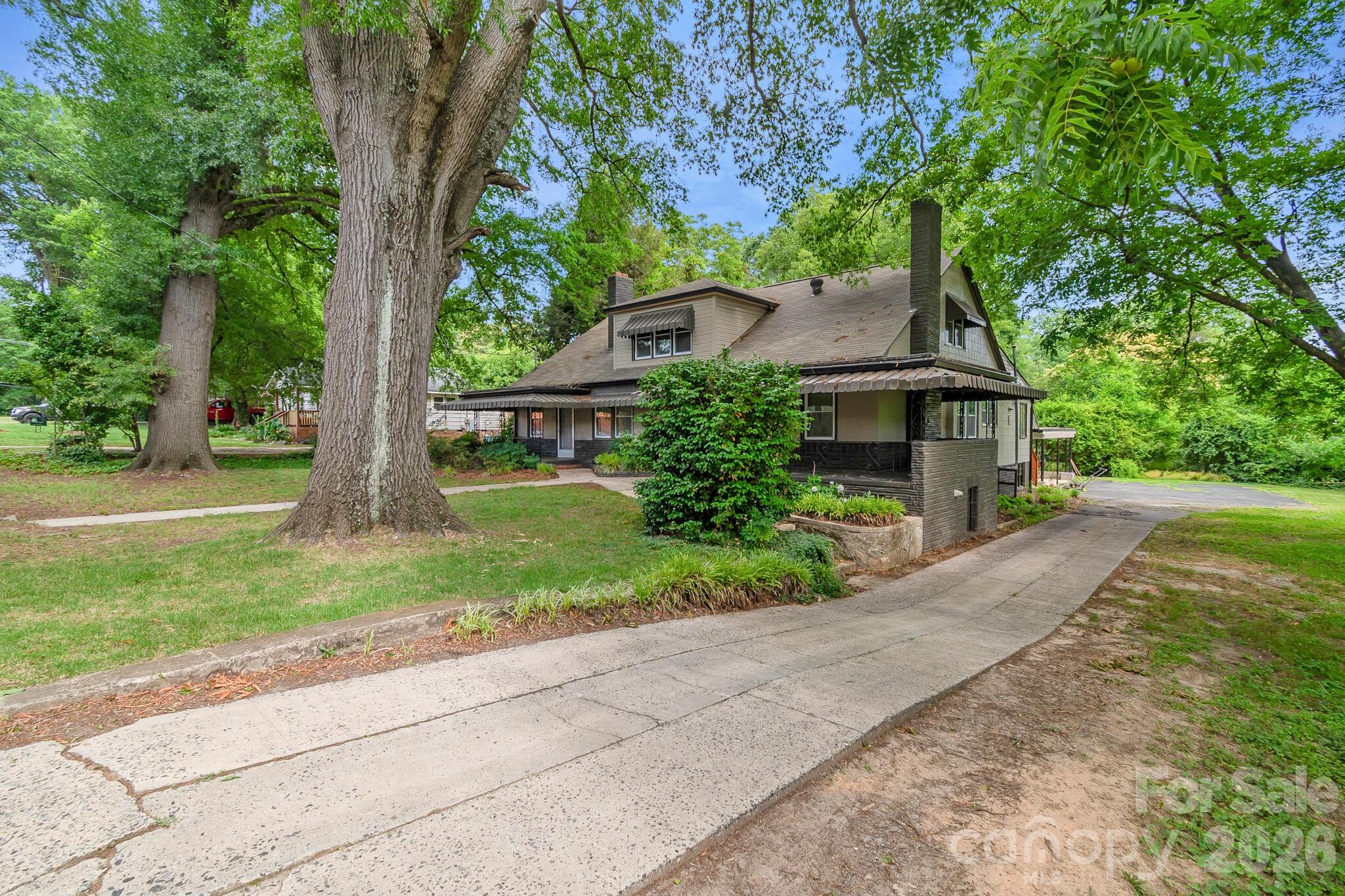 912 Rankin Avenue