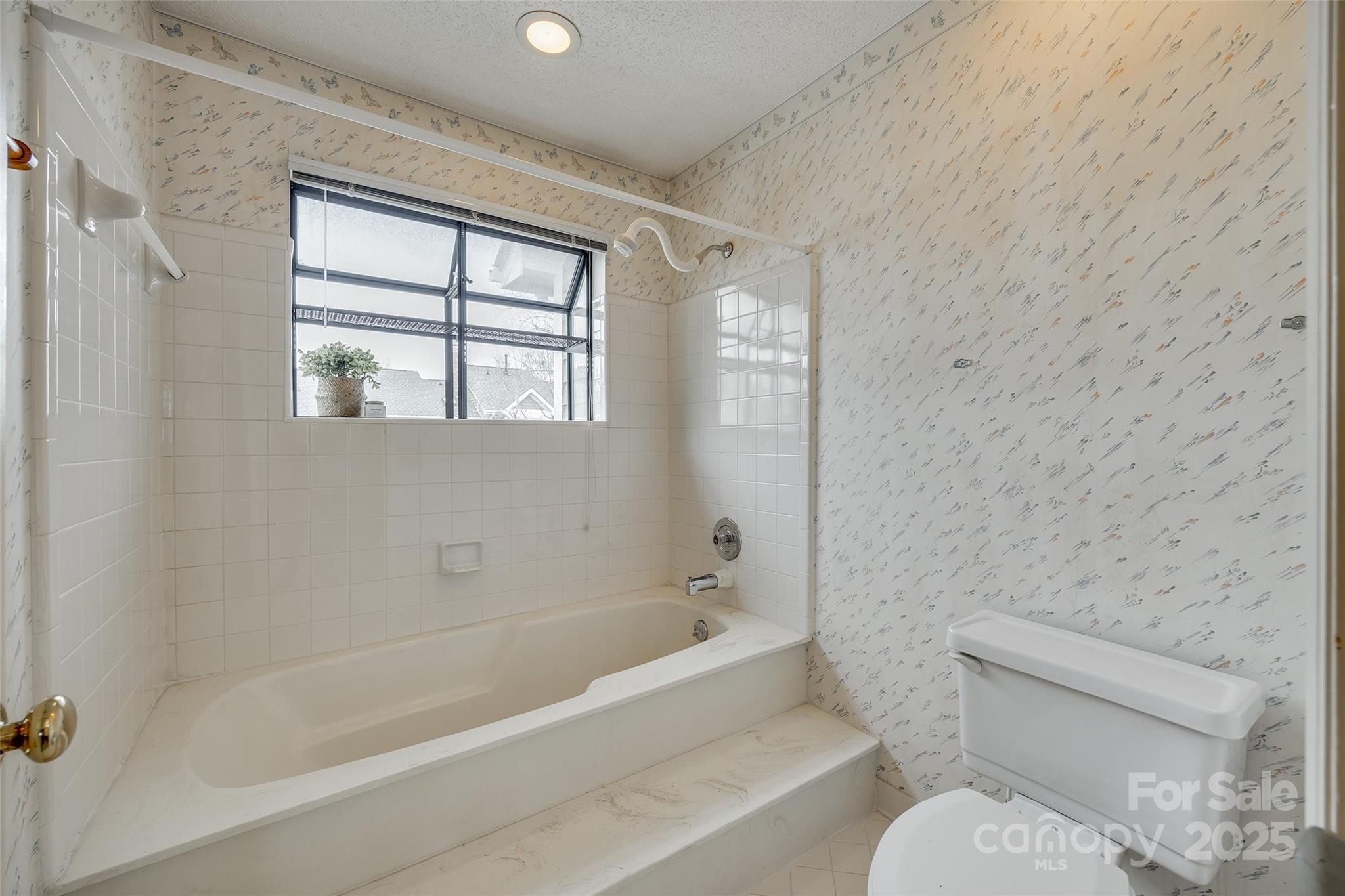 Gates at Quail Hollow - Residential