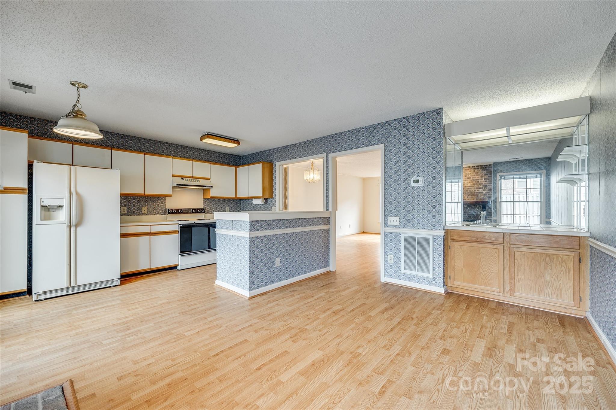 Gates at Quail Hollow - Residential