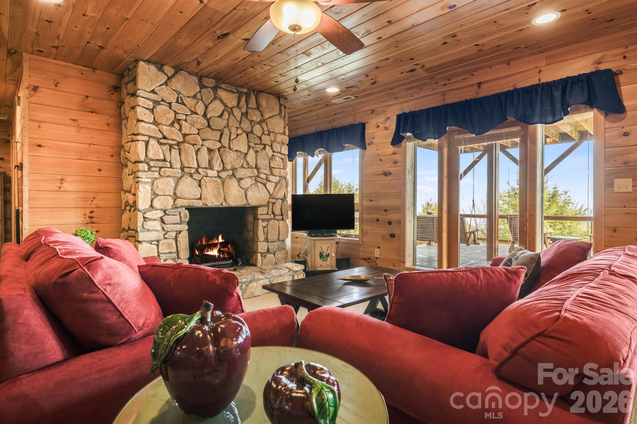 Wolf Laurel - Residential