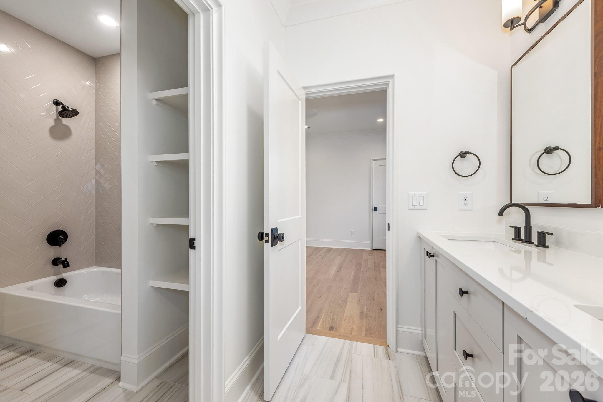 Jefferson Park - Residential