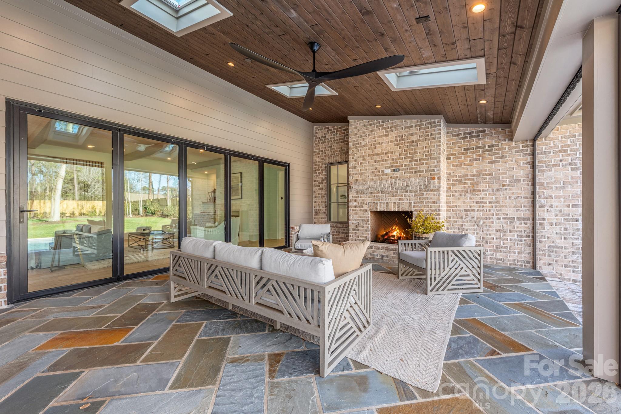 Jefferson Park - Residential