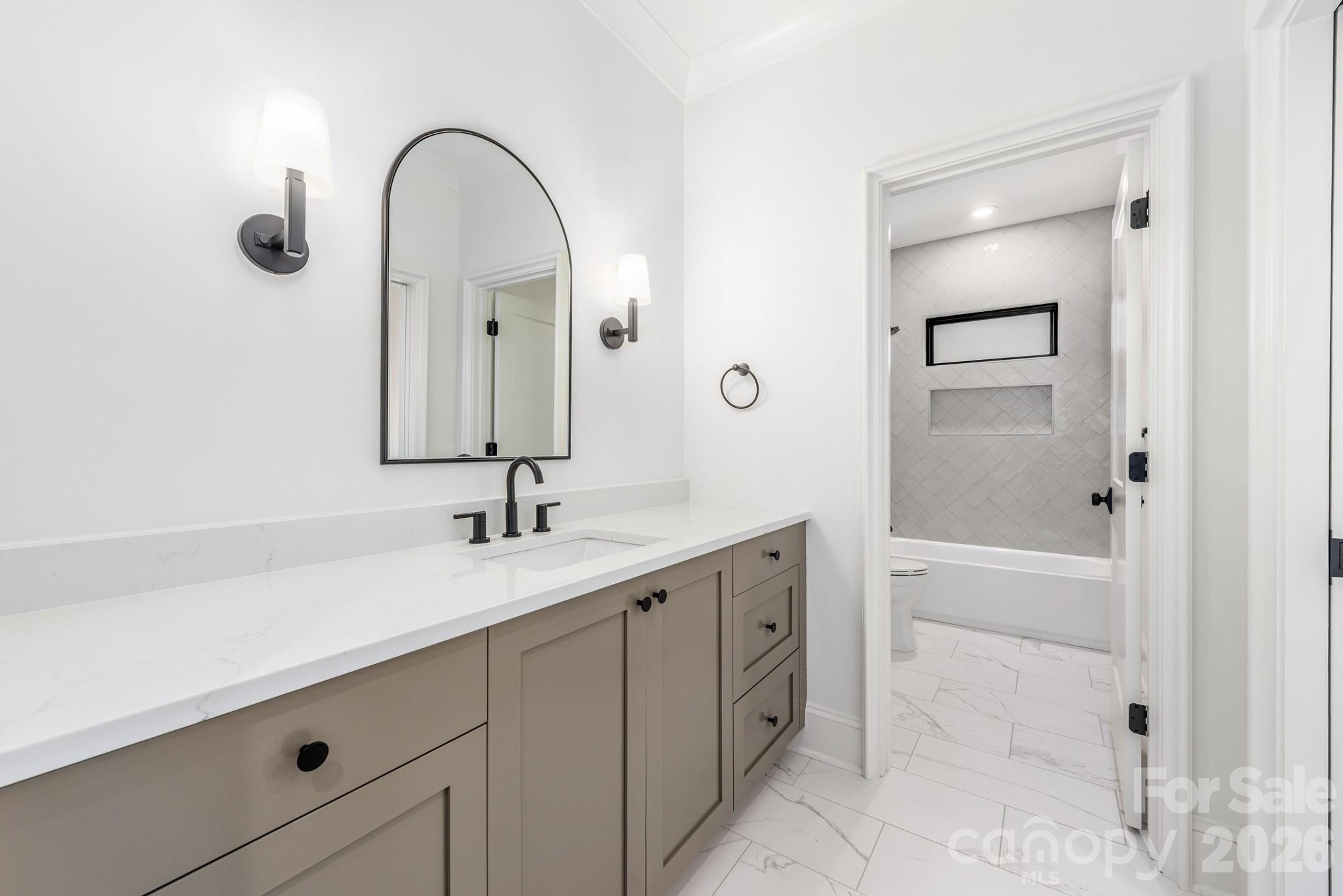 Jefferson Park - Residential