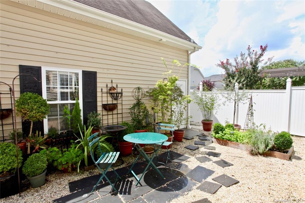 Traditions - Residential