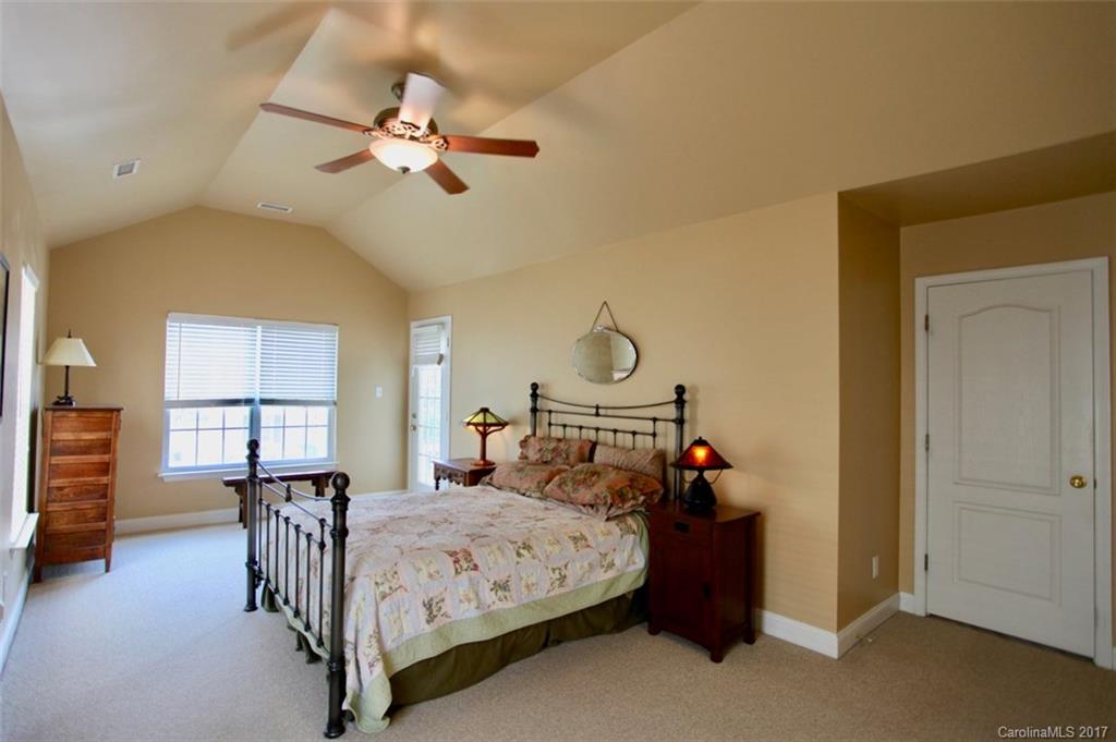 Traditions - Residential