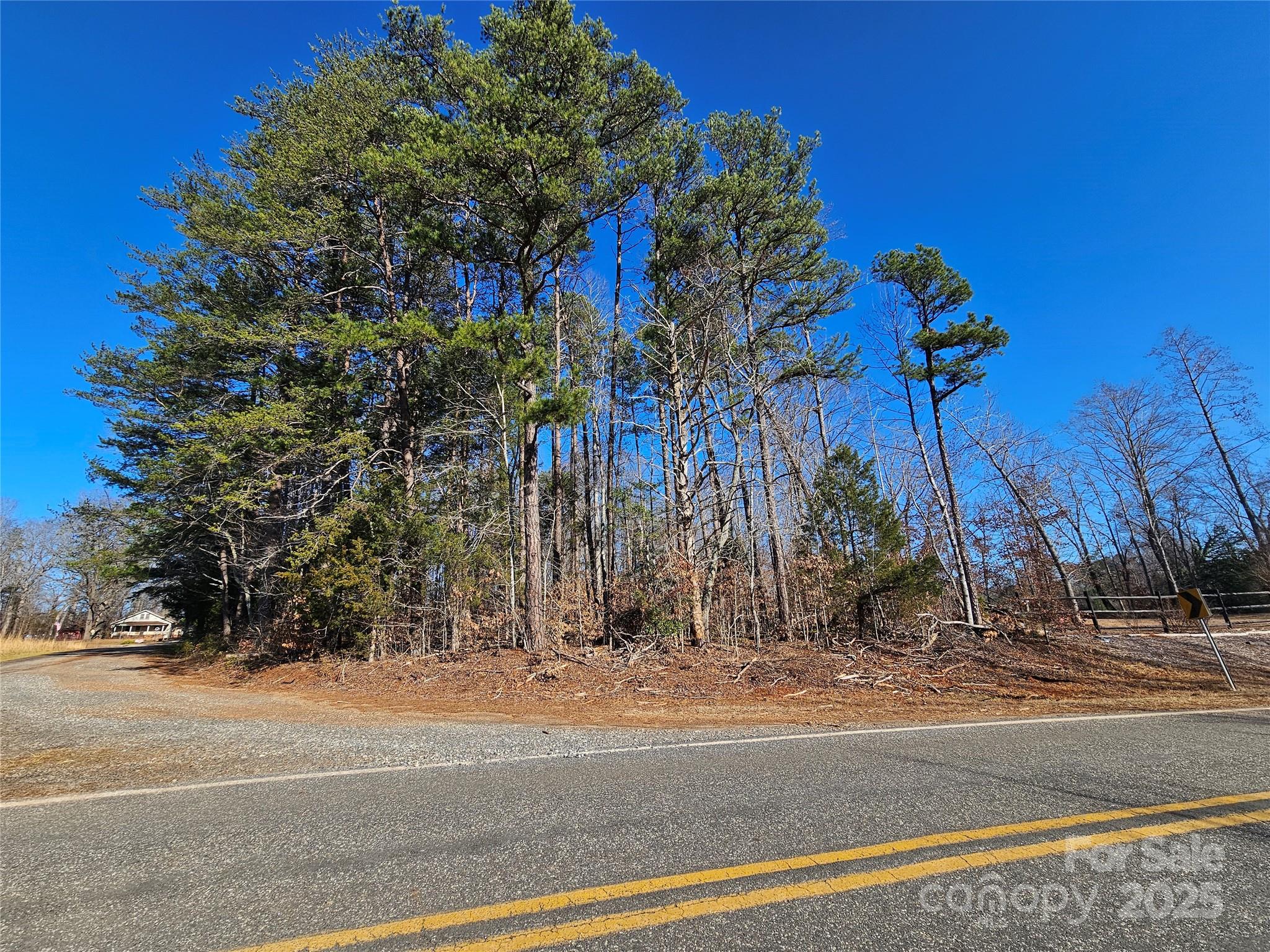 00 Mauney Road