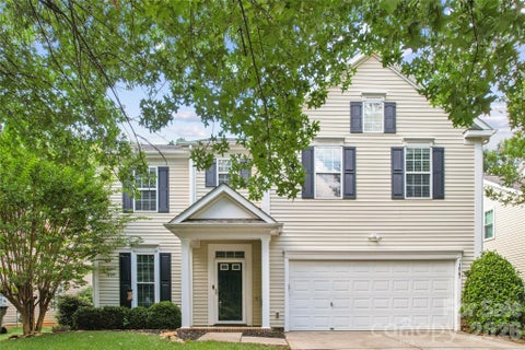 Photo of 1847 Wilburn Park Lane NW, Charlotte, NC 28269 (MLS # 4399343)