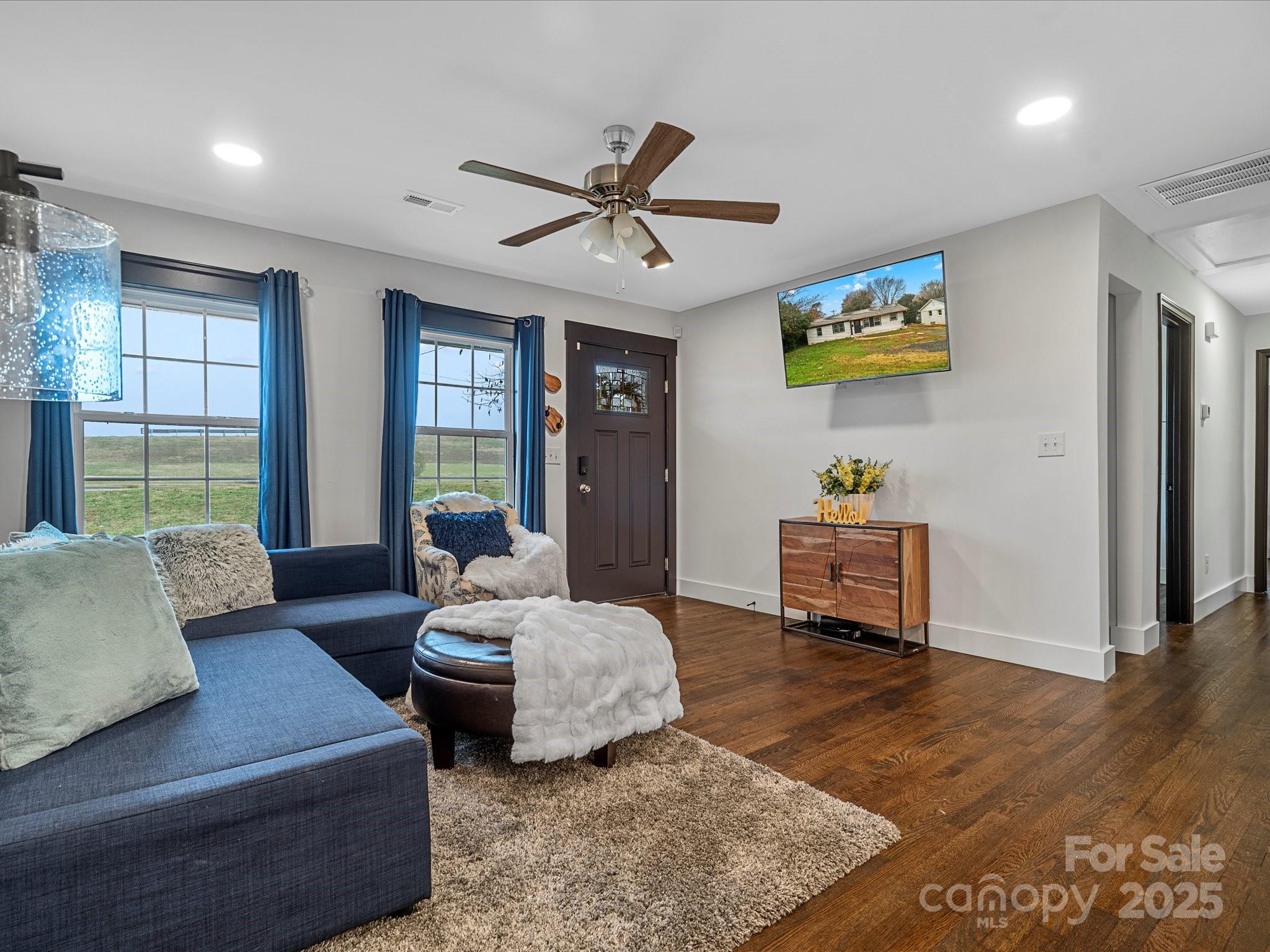 2627 Old North Sharon amity Road