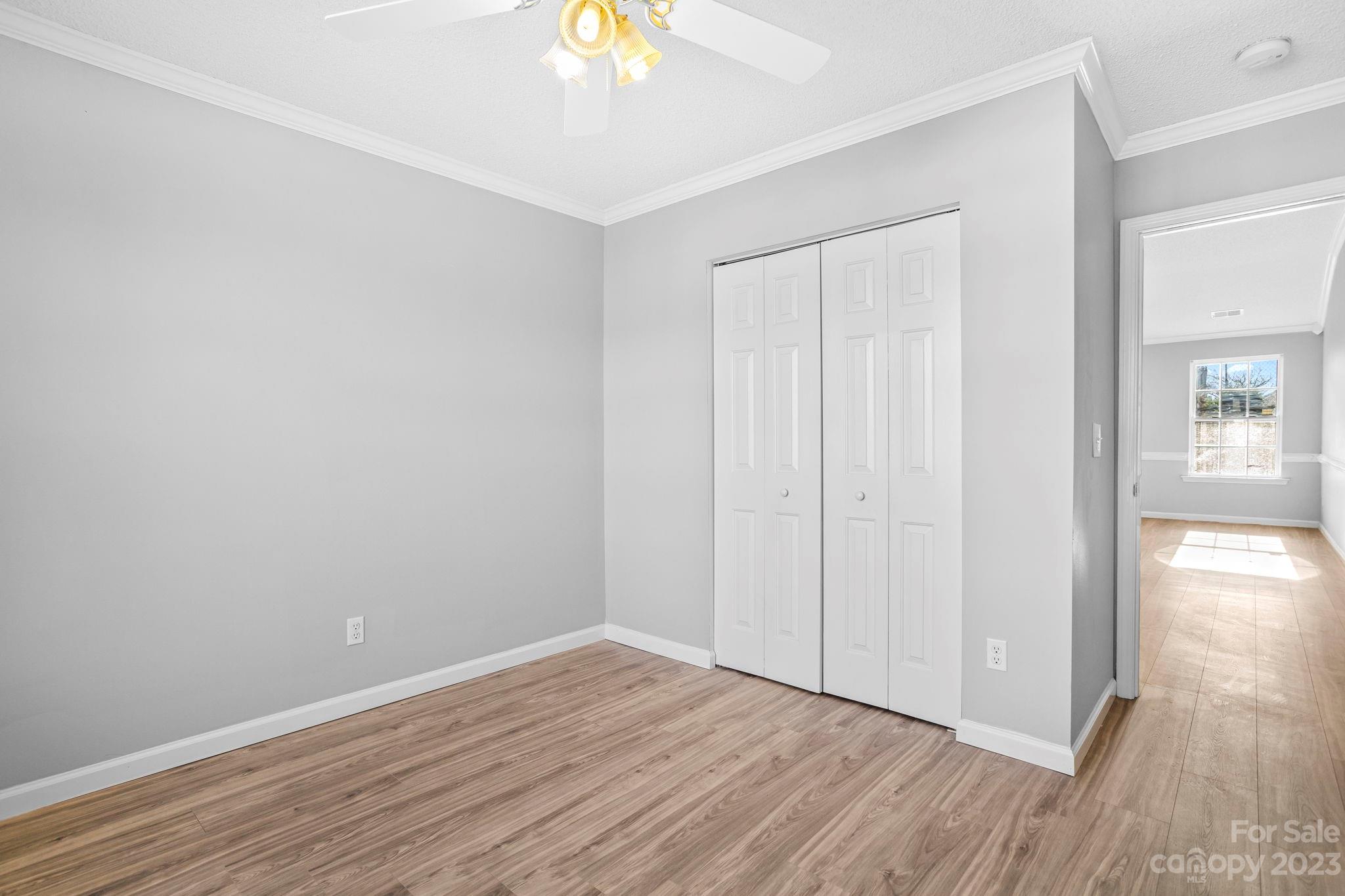 summit townhomes - Residential