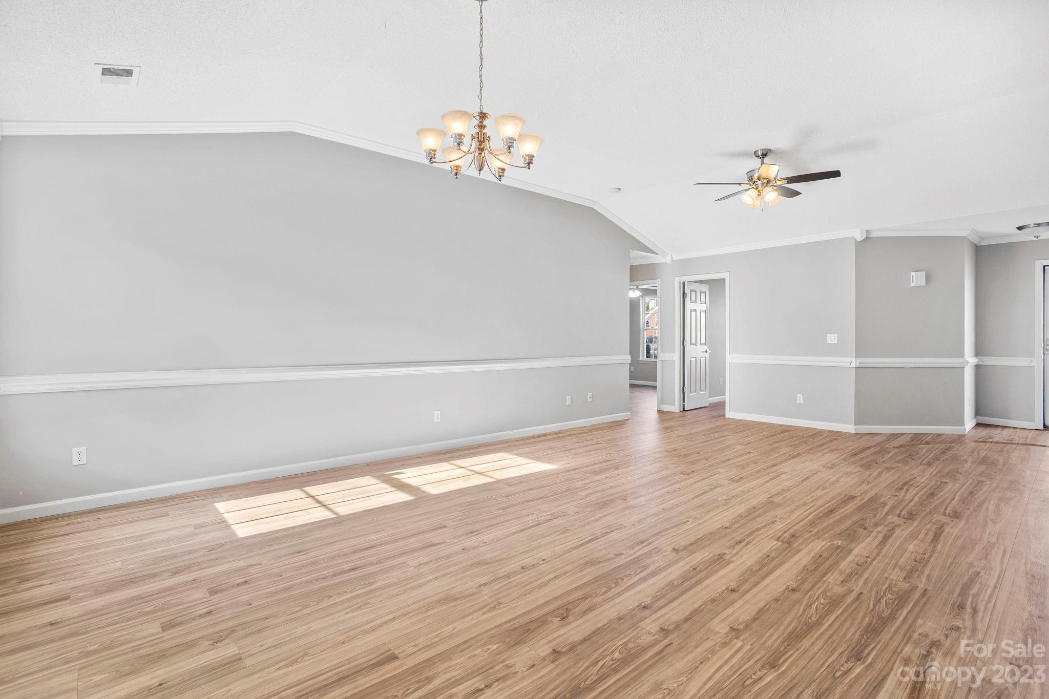 summit townhomes - Residential